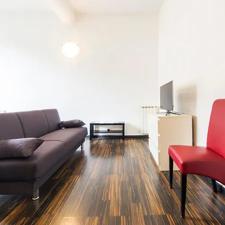 Apartment Garibaldi 3 Minutes, Free Wifi & Netflix By Tilo Genoa